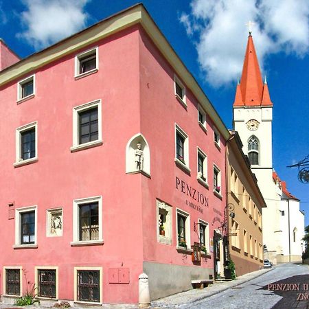 Boutique Apartments U Rolanda, Mikulasske Namesti Зноймо Екстер'єр фото