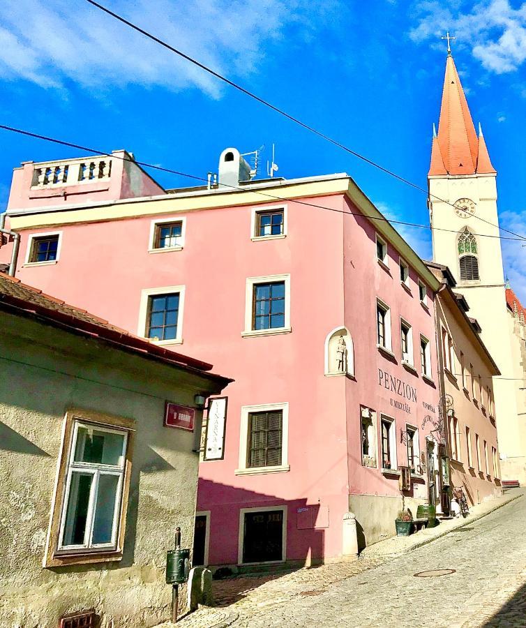 Boutique Apartments U Rolanda, Mikulasske Namesti Зноймо Екстер'єр фото
